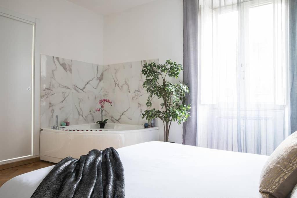 Silver Luxury Jacuzzi Suite Trastevere - Top Collection Roma Eksteriør bilde